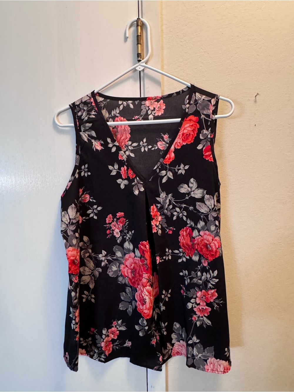 SHEIN Black Sleeveless V-Neck Camisole with Pink and Red Floral Print